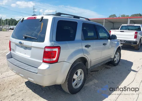 2009 Ford Escape Xls/Xls Manual from USA, damaged, VIN 1FMCU02719KA44565